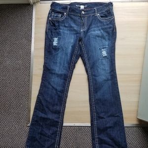 16R Maurices Jeans